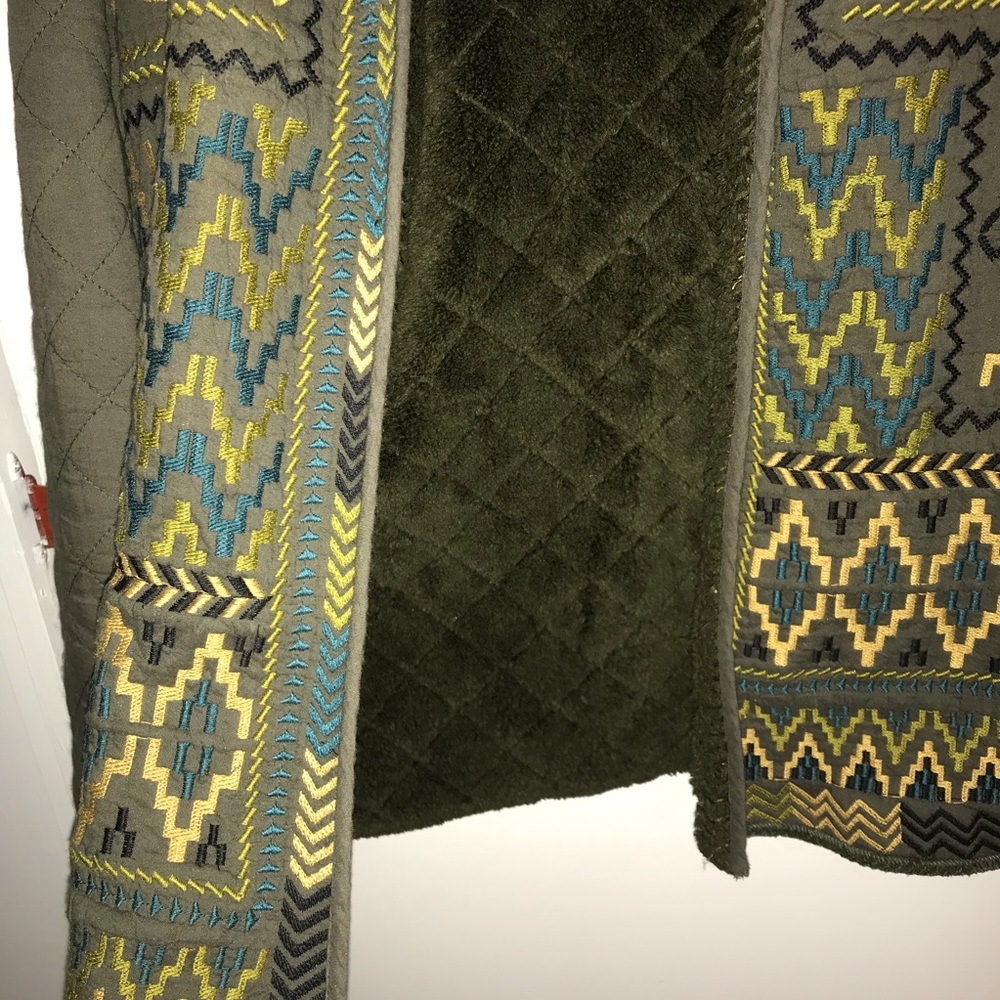 Embroidered jacket - Picture 3 of 6